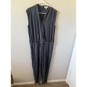 Cloth And Stone Anthropology Jumpsuit Womens M Gray Sleeveless VNeck Minimalist‎